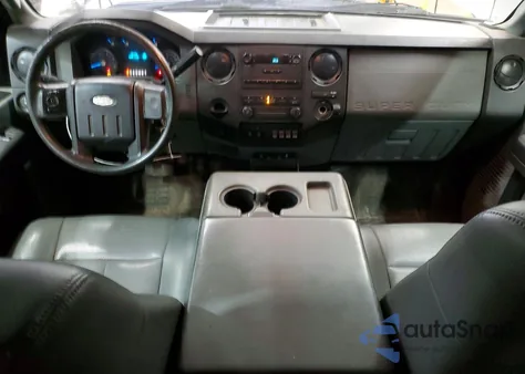 2011 Ford F450 Super Duty z USA, uszkodzony, nr VIN 1FD0X4HT2BEB89351